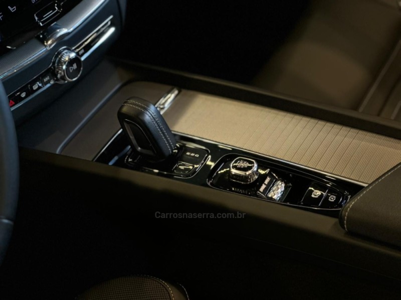 XC60 2.0 T8 POLESTAR ENGINEERED HÍBRIDO 4P AUTOMÁTICO - 2021 - CAXIAS DO SUL