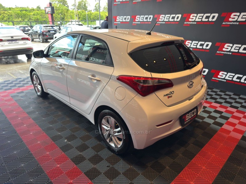 HB20 1.6 PREMIUM 16V FLEX 4P AUTOMÁTICO - 2014 - PASSO FUNDO