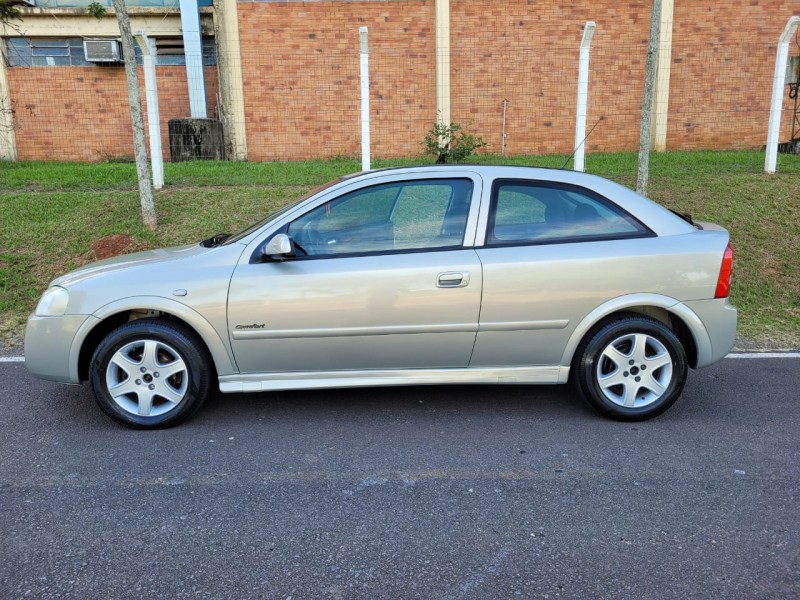 ASTRA 2.0 MPFI COMFORT 8V FLEX 2P MANUAL - 2005 - VENâNCIO AIRES