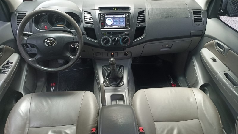 HILUX 2.7 SR 4X2 CD 16V GASOLINA 4P MANUAL - 2009 - CAXIAS DO SUL