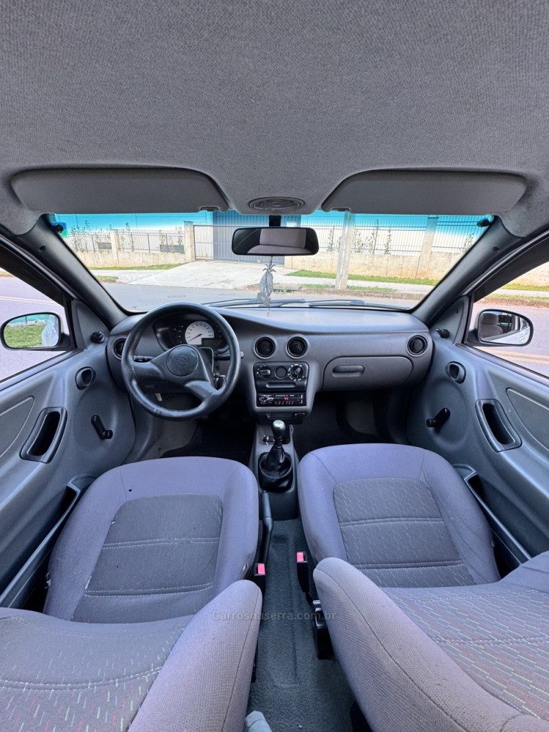 CELTA 1.0 MPFI SUPER 8V FLEX 2P MANUAL - 2002 - CAXIAS DO SUL