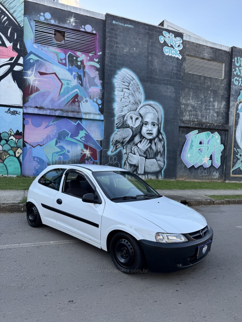 celta 1.0 mpfi super 8v flex 2p manual 2002 caxias do sul