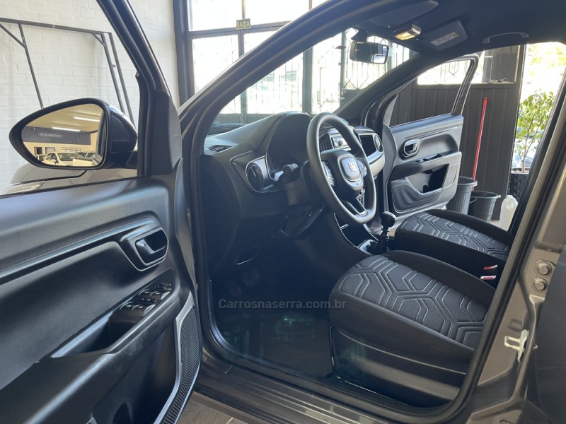 STRADA 1.3 FIRE FREEDOM 8V CD FLEX 4P MANUAL - 2025 - CAXIAS DO SUL