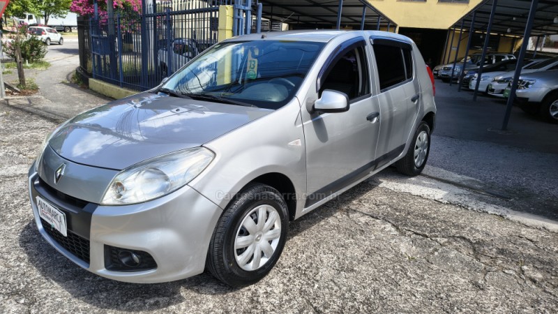 SANDERO 1.0 EXPRESSION 16V FLEX 4P MANUAL - 2013 - CAXIAS DO SUL