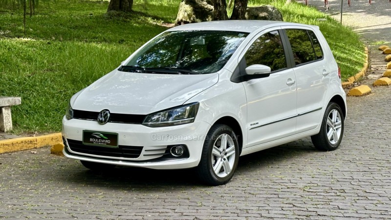 FOX 1.6 MSI HIGHLINE 16V FLEX 4P MANUAL - 2016 - CAXIAS DO SUL