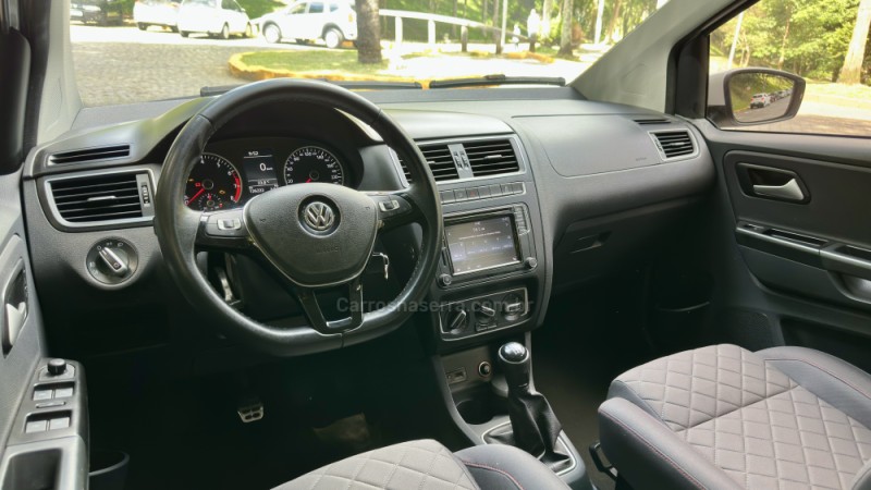 FOX 1.6 MSI HIGHLINE 16V FLEX 4P MANUAL - 2016 - CAXIAS DO SUL