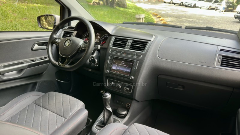 FOX 1.6 MSI HIGHLINE 16V FLEX 4P MANUAL - 2016 - CAXIAS DO SUL