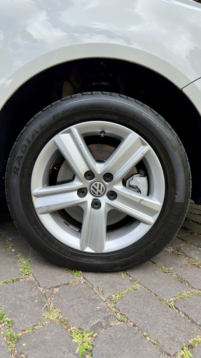 FOX 1.6 MSI HIGHLINE 16V FLEX 4P MANUAL - 2016 - CAXIAS DO SUL