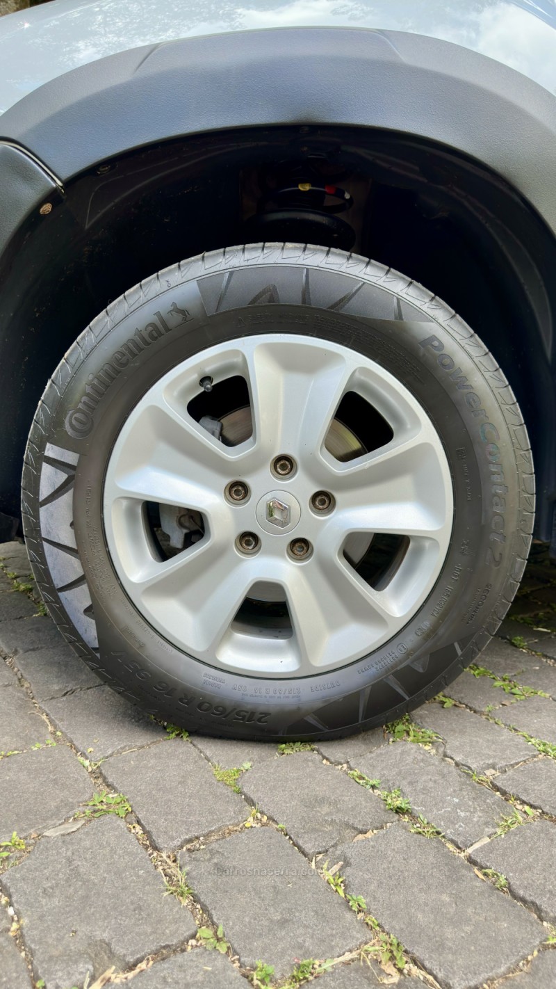 DUSTER 2.0 DYNAMIQUE 4X2 16V FLEX 4P AUTOMÁTICO - 2016 - CAXIAS DO SUL