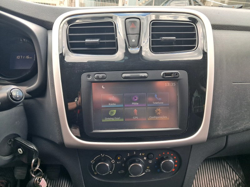 SANDERO 1.0 EXPRESSION 16V FLEX 4P MANUAL - 2017 - CAXIAS DO SUL