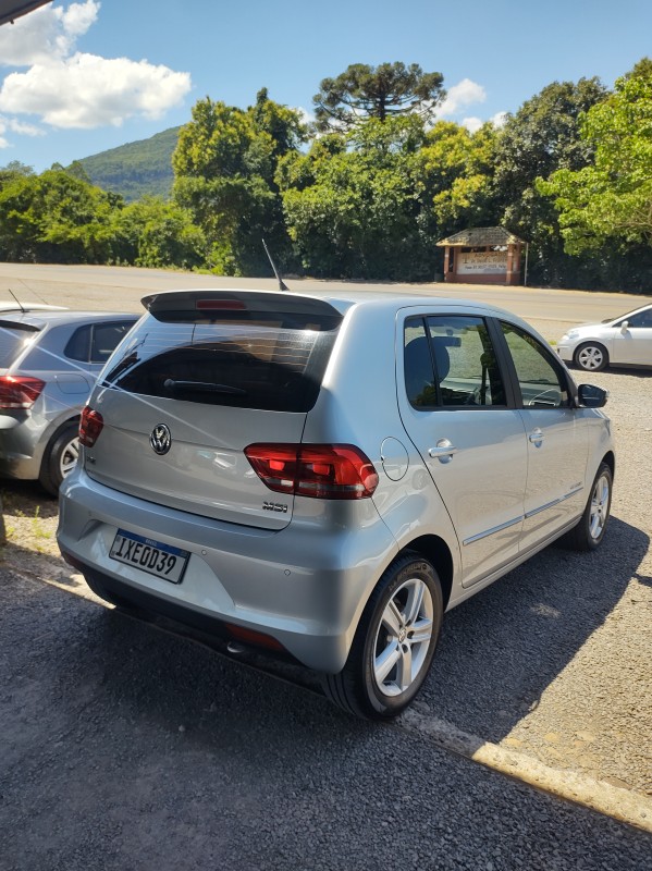 FOX 1.6 MSI COMFORTLINE 8V FLEX 4P MANUAL - 2016 - VALE REAL