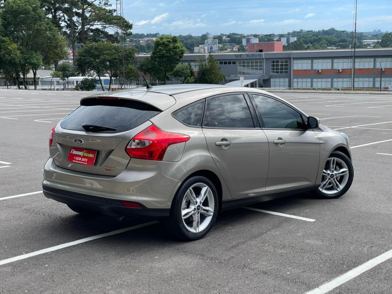 FOCUS 2.0 SE HATCH 16V FLEX 4P AUTO - 2015 - CAXIAS DO SUL