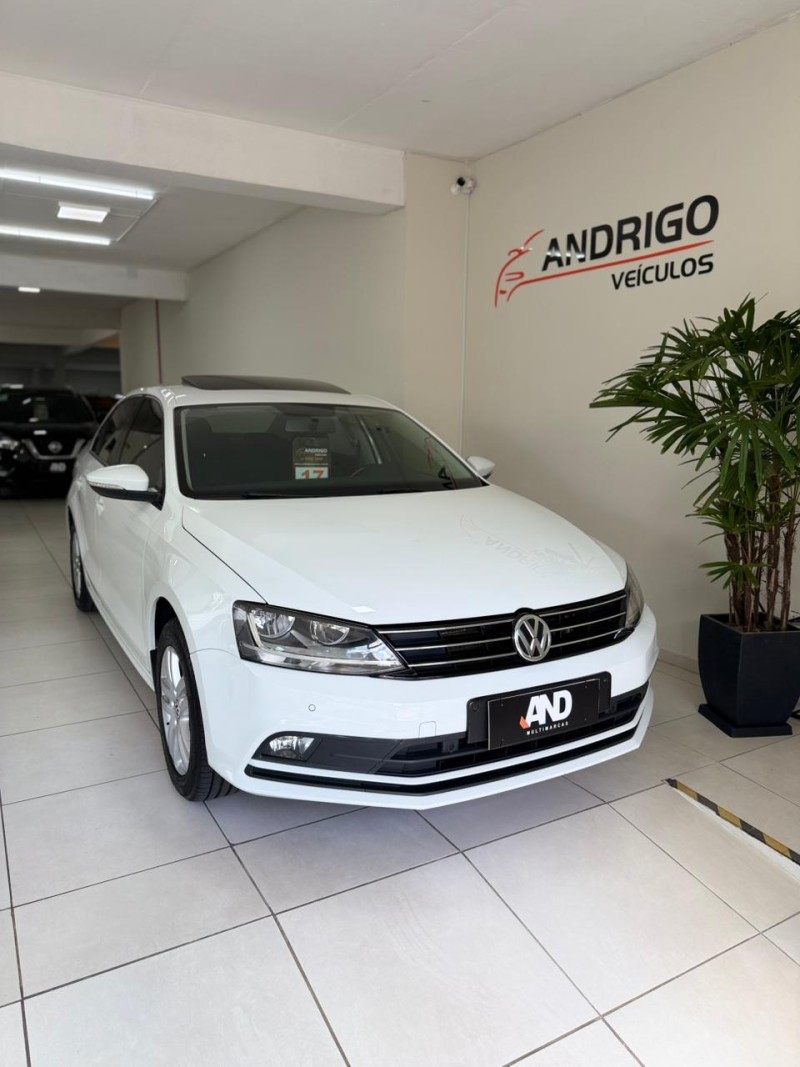 JETTA 1.4 16V TSI COMFORTLINE GASOLINA 4P TIPTRONIC - 2017 - CAXIAS DO SUL
