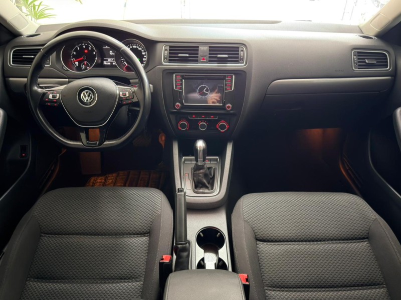 JETTA 1.4 16V TSI COMFORTLINE GASOLINA 4P TIPTRONIC - 2017 - CAXIAS DO SUL