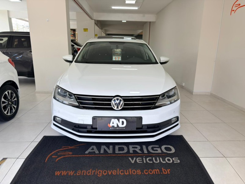 JETTA 1.4 16V TSI COMFORTLINE GASOLINA 4P TIPTRONIC - 2017 - CAXIAS DO SUL
