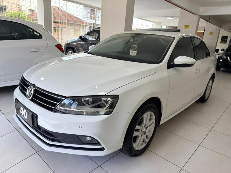 JETTA 1.4 16V TSI COMFORTLINE GASOLINA 4P TIPTRONIC - 2017 - CAXIAS DO SUL