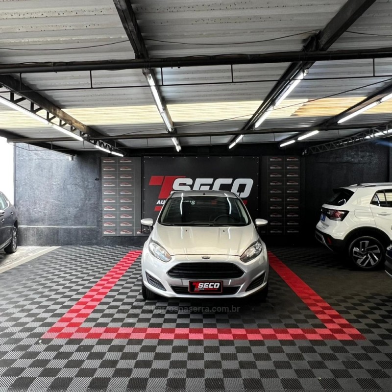 FIESTA 1.5 SE HATCH 16V FLEX 4P MANUAL - 2015 - PASSO FUNDO