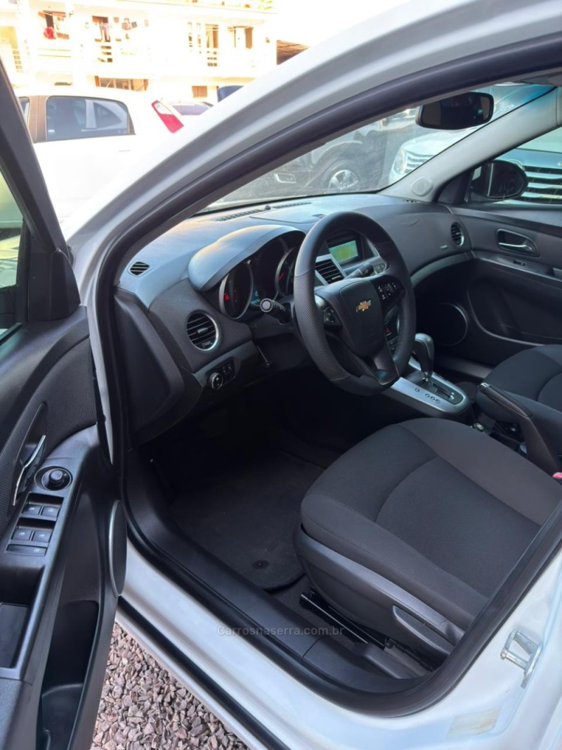 CRUZE 1.8 LT 16V FLEX 4P AUTOMÁTICO - 2013 - LAJEADO