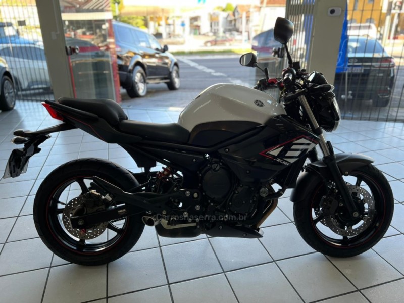 XJ6 N ABS SP - 2015 - CAXIAS DO SUL