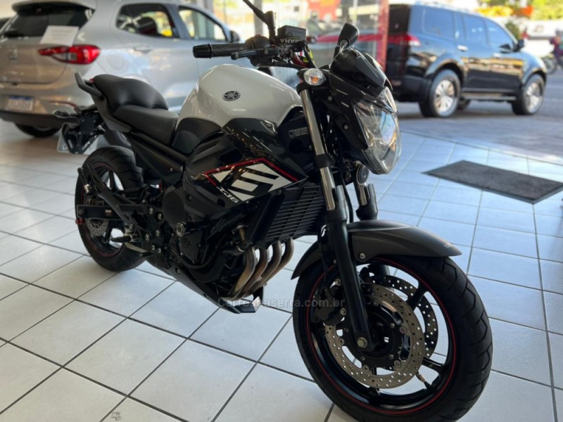XJ6 N ABS SP - 2015 - CAXIAS DO SUL