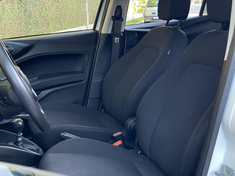 CRONOS 1.3 DRIVE 8V FLEX 4P MANUAL - 2023 - FARROUPILHA