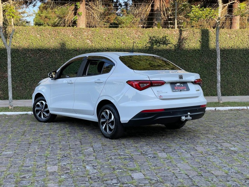 CRONOS 1.3 DRIVE 8V FLEX 4P MANUAL - 2023 - FARROUPILHA