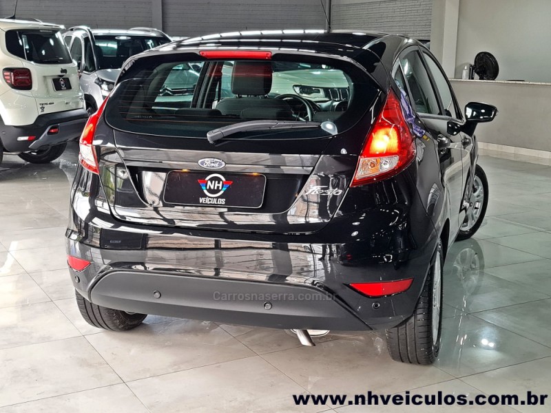 FIESTA 1.6 SEL HATCH 16V FLEX 4P AUTOMÁTICO - 2017 - NOVO HAMBURGO