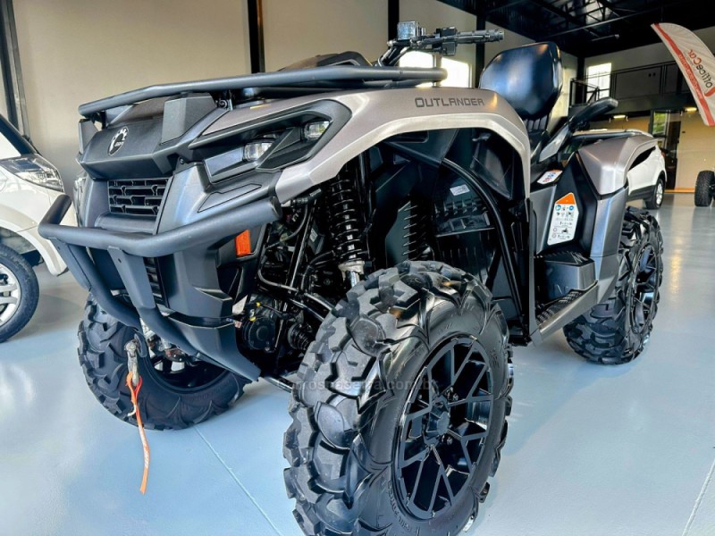 outlander 650cc xmr 2023 tres coroas