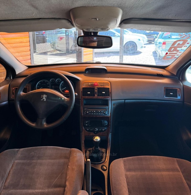 307 1.6 PASSION 16V GASOLINA 4P MANUAL - 2003 - ESTâNCIA VELHA