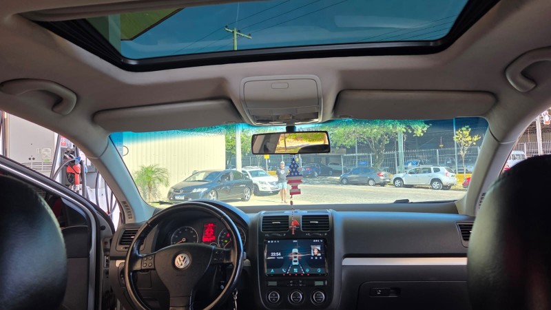 JETTA 2.5 I 20V 150CV GASOLINA 4P TIPTRONIC - 2007 - CAXIAS DO SUL