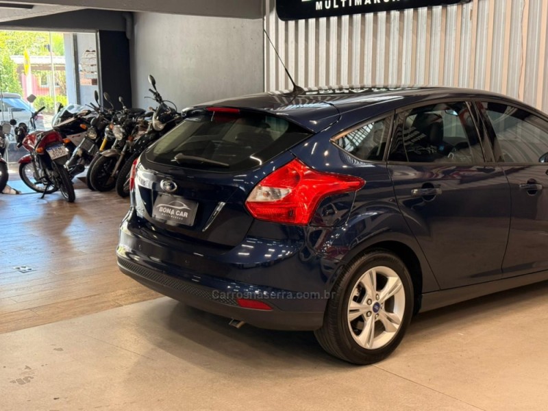 FOCUS 1.6 SE 16V FLEX 4P MANUAL - 2015 - CAXIAS DO SUL