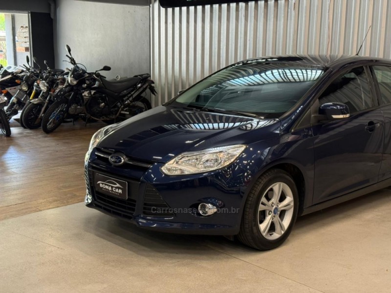FOCUS 1.6 SE 16V FLEX 4P MANUAL - 2015 - CAXIAS DO SUL