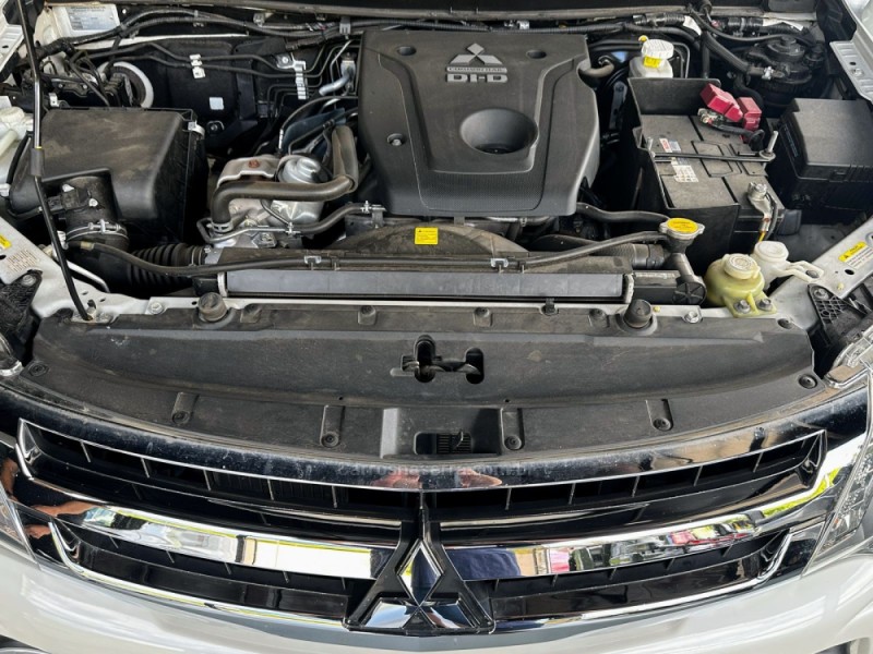 L200 TRITON 2.4 HPE-S SPORT 4X4 CD 16V DIESEL 4P AUTOMÁTICO - 2019 - TRêS COROAS