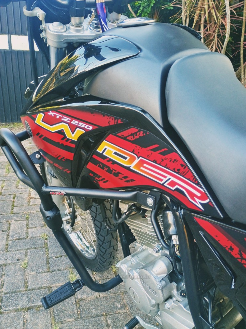 XTZ 250 LANDER - 2018 - CAMPO BOM