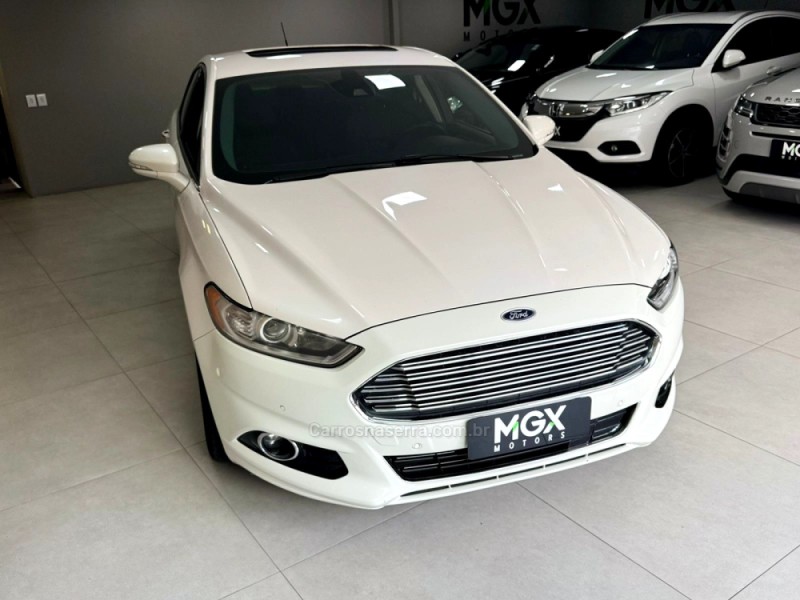 FUSION 2.0 TITANIUM GTDI ECOBOOST AWD AUTOMÁTICO - 2013 - PORTO ALEGRE