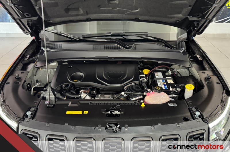 COMPASS 1.3 SPORT T270 16V TURBO FLEX 4P AUTOMÁTICO - 2025 - BENTO GONçALVES