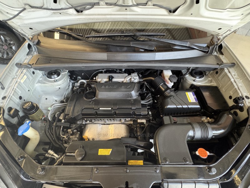 TUCSON 2.0 MPFI GL 16V 142CV 2WD GASOLINA 4P MANUAL - 2011 - CAXIAS DO SUL