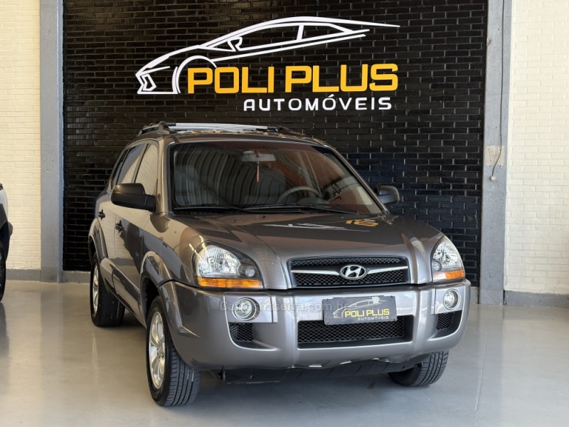 tucson 2.0 mpfi gl 16v 142cv 2wd gasolina 4p manual 2011 caxias do sul