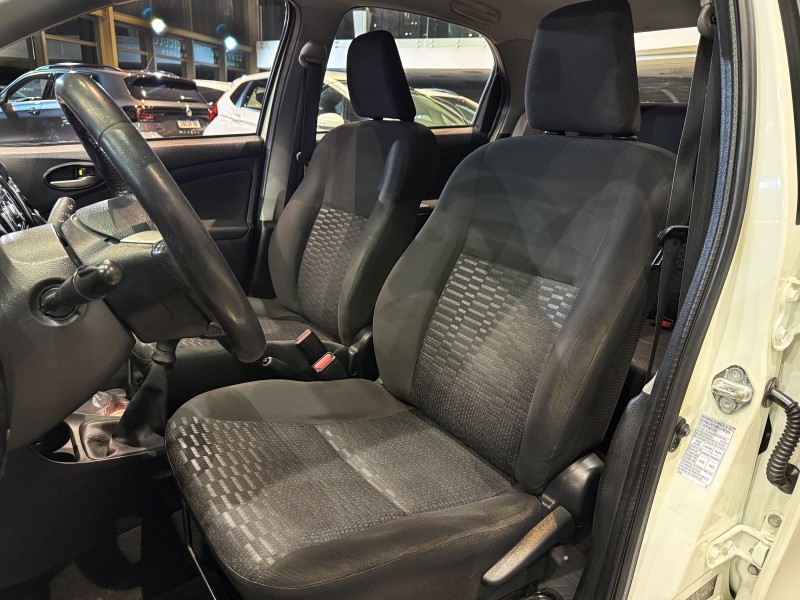 ETIOS 1.5 XLS SEDAN 16V FLEX 4P MANUAL - 2014 - FARROUPILHA