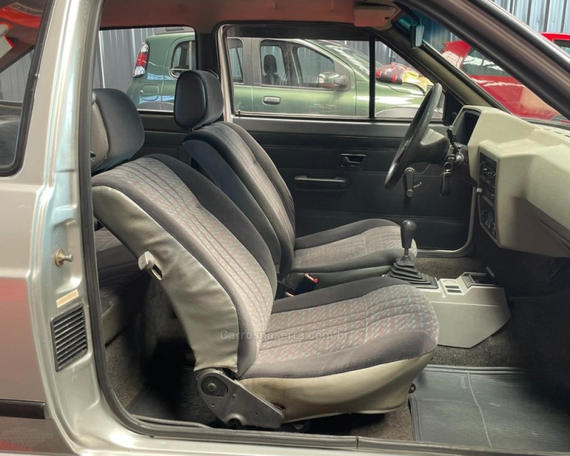 GOL 1.0 8V GASOLINA 2P MANUAL - 1995 - VACARIA