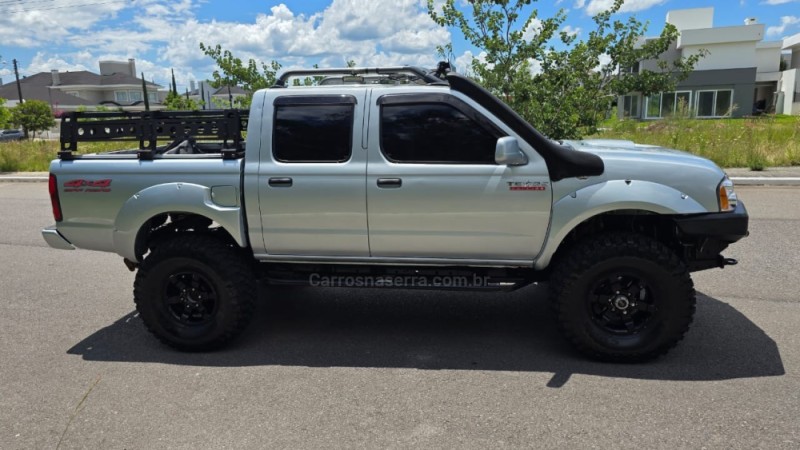 FRONTIER 2.8 SE 4X4 CD TURBO DIESEL 4P MANUAL - 2004 - BENTO GONçALVES