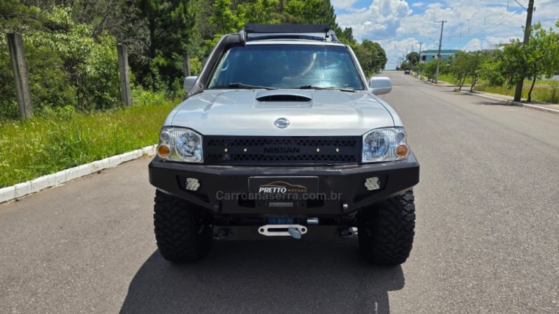 FRONTIER 2.8 SE 4X4 CD TURBO DIESEL 4P MANUAL - 2004 - BENTO GONçALVES