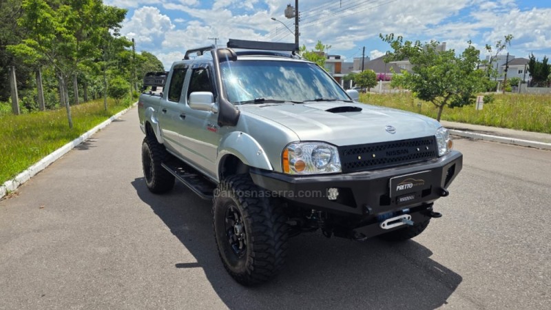FRONTIER 2.8 SE 4X4 CD TURBO DIESEL 4P MANUAL - 2004 - BENTO GONçALVES