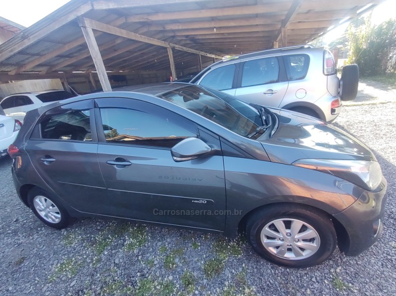HB20 1.0 COMFORT 12V FLEX 4P MANUAL - 2015 - GRAMADO