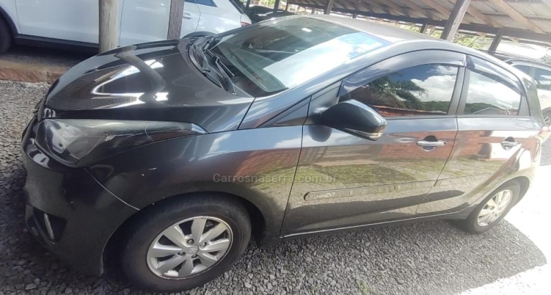 HB20 1.0 COMFORT 12V FLEX 4P MANUAL - 2015 - GRAMADO