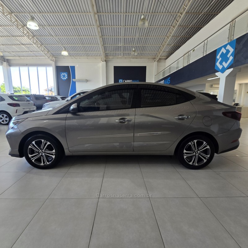 HB20S 1.0 PLATINUM 12V TURBO FLEX 4P AUTOMÀTICO - 2025 - SANTA CRUZ DO SUL