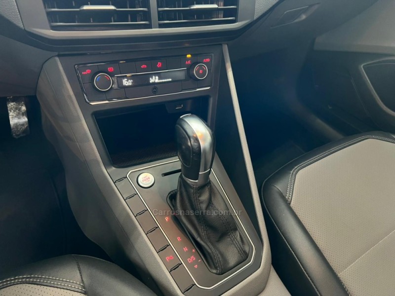 VIRTUS 1.0 200 TSI HIGHLINE AUTOMÁTICO - 2020 - CAXIAS DO SUL