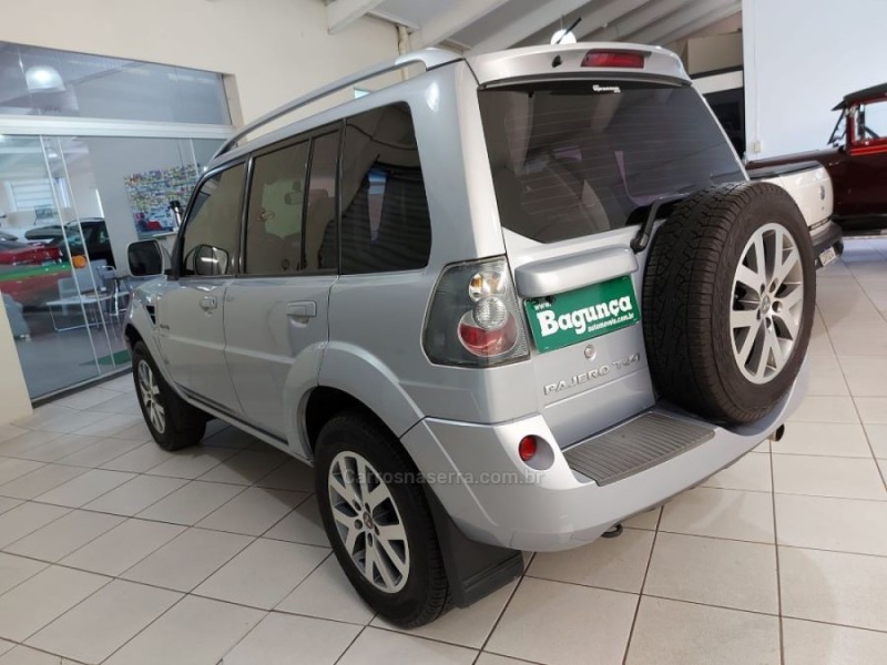 PAJERO TR4 2.0 4X4 16V 140CV FLEX 4P AUTOMÁTICO - 2013 - NOVO HAMBURGO