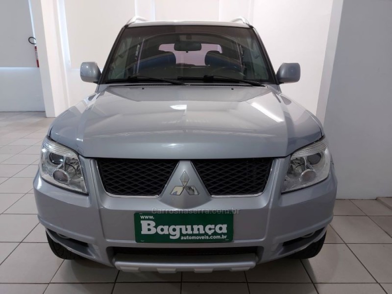 PAJERO TR4 2.0 4X4 16V 140CV FLEX 4P AUTOMÁTICO - 2013 - NOVO HAMBURGO