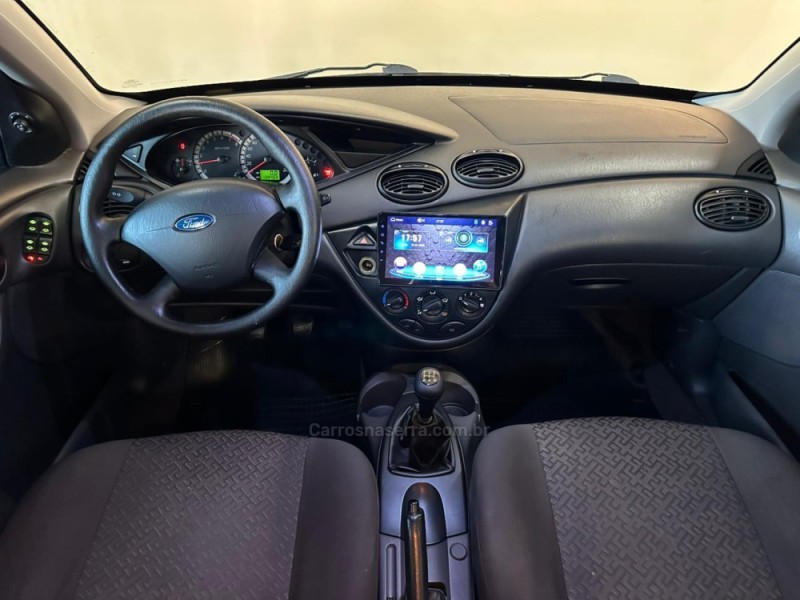 FOCUS 1.6 GLX SEDAN 8V FLEX 4P MANUAL - 2008 - NOVO HAMBURGO